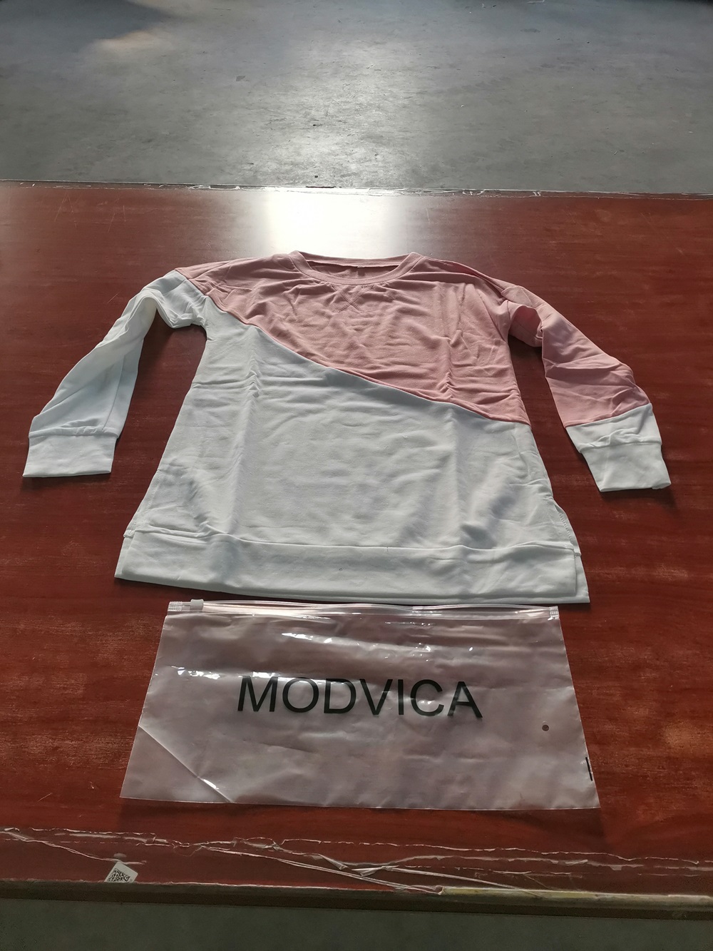 MODVICA Women's Casual Short Sleeve T Shirts Crewneck Raglan Tees Side  Split Summer Tunic Tops